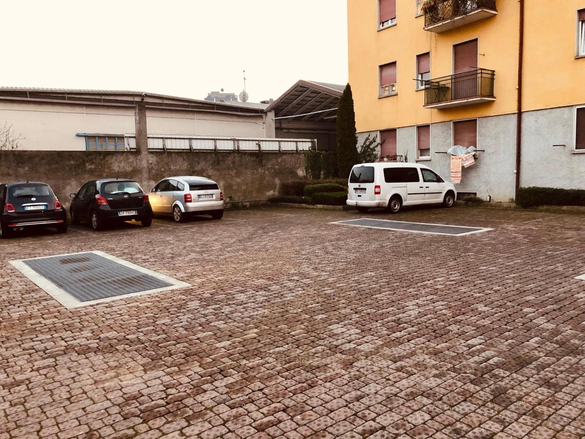 Bergamo Easy Airport Private Parking Daire Dış mekan fotoğraf